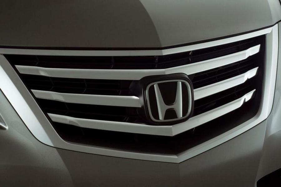  Honda Legend 2008 года  (фото 3 из 84)